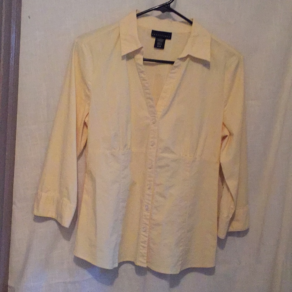 Women’s apostrophe yellow blouse